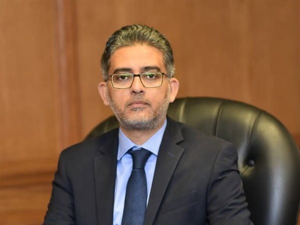 رئيس الوزراء يصدر قرار تعيين الدكتور أحمد عبد العزيز نائبًا للرقابة المالية