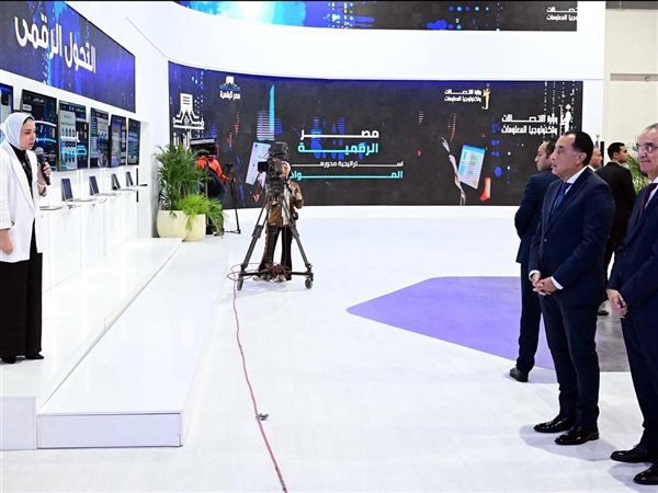 مدبولي يشهد إطلاق خدمات جديدة للمصريين بالخارج على منصة 