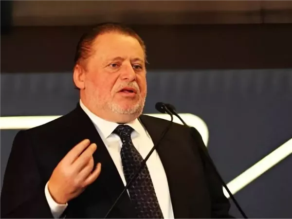 محافظ البنك المركزي يسلط الضوء على تطوير الدفع الرقمي والتحول المالي