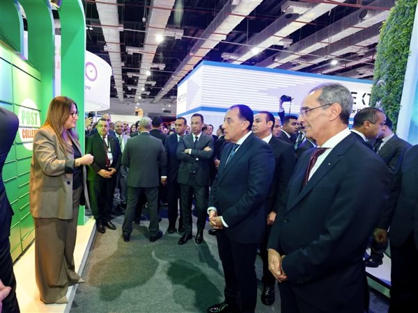 رئيسة البريد تستعرض خدمات رقمية جديدة وتطلق منصة