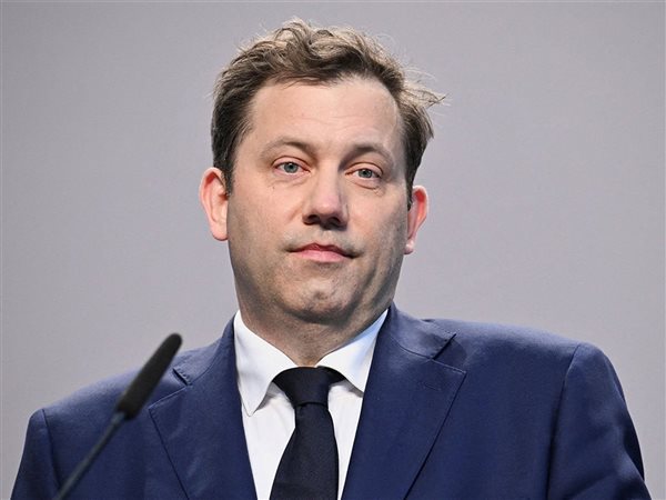 ألمانيا: نبحث عن علاقة اقتصادية «عادلة ومتوازنة» مع الصين