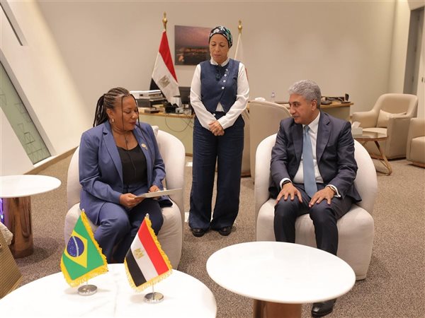  وزير السياحة والآثار يستقبل وزيرة الثقافة البرازيلية وممثلة الرئيس البرازيلي لمناقشة التعاون المشترك