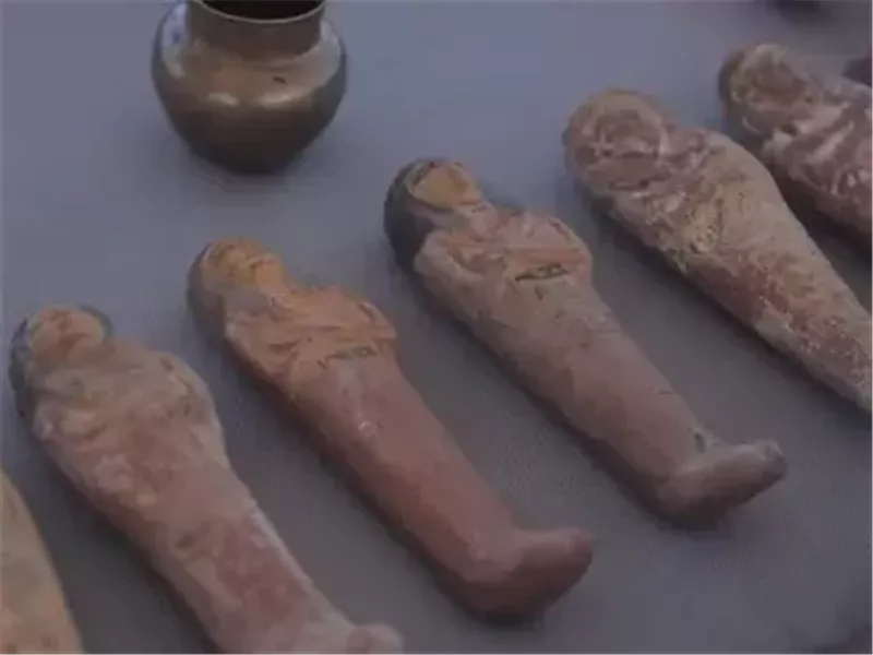 ترميم الآثار 