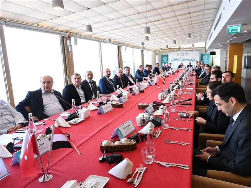 وزير الاستثمارالمهندس