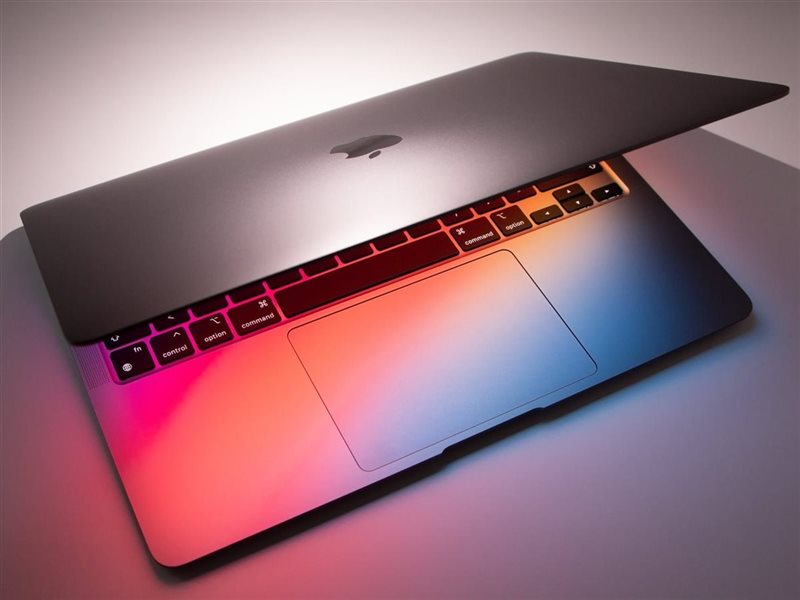 جهاز المحمول MacBook