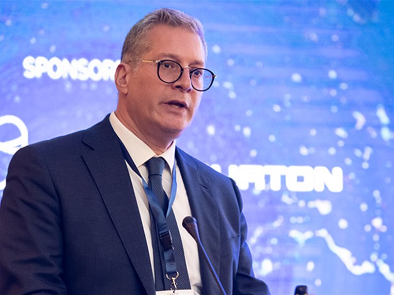  المهندس كريم بدوي،