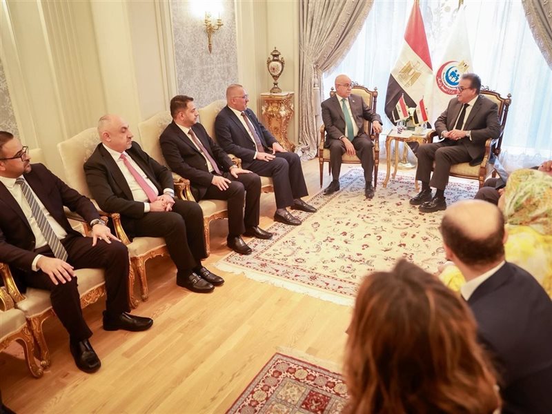  الدكتور خالد عبدالغفار