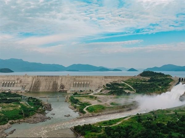 مصر تحذر من استمرار التصرفات الأحادية للسد الإثيوبي على مجرى النيل الأزرق