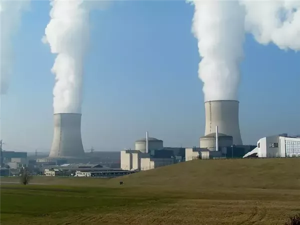 يسري أبو شادي: الطاقة النووية هي الأكثر جدوى لمصر والدول النامية