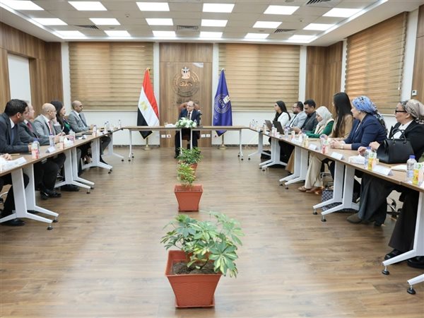  رئيس هيئة الدواء يبحث مع ممثلي الشركات العالمية دعم منظومة الدواء والاستثمار