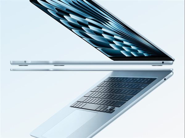 MacBook من أبل.. جهاز لاب توب بأعلى موصفات في العالم