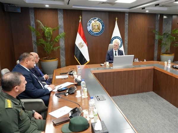 كريم بدوي يطلق أول اجتماعات هيئة التعدين بعد تحولها لهيئة اقتصادية