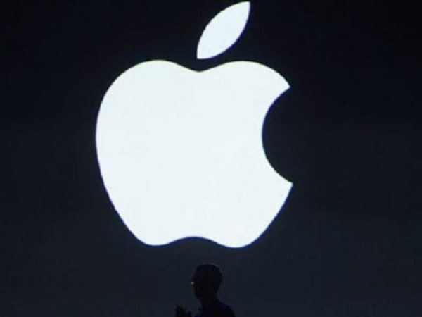 أبل تخفض عدد من موظفي فرق المبيعات لأسباب غريبة مع العملاء