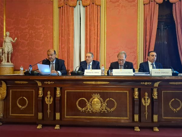 الغرف العربية: إنشاء ممر صناعي «عربي–أوروبي»  وسوق دوائية بـ50 مليار دولار 