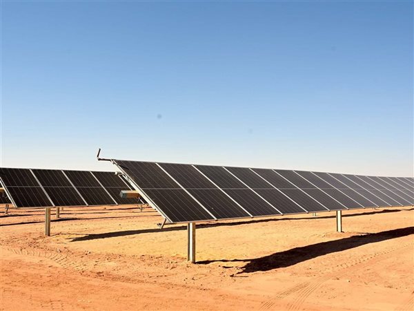 أبيدوس 1.. مشروع يضع مصر على خريطة القوى الكبرى في الطاقة الشمسية