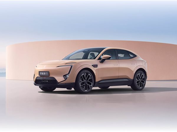 القصراوي جروب تطرح سيارات «أفاتار 11» و«أفاتار 12» الكهربائية لأول مرة في مصر 