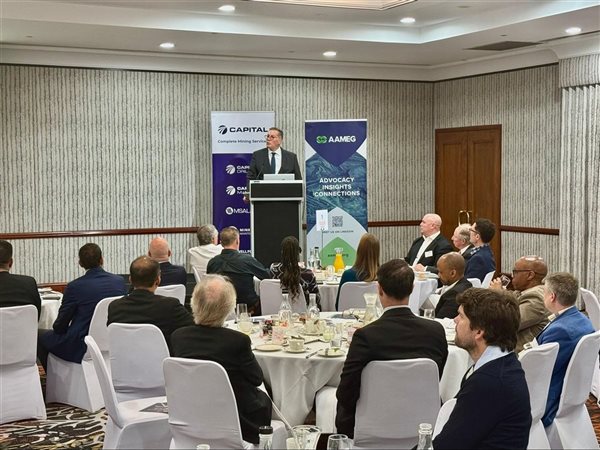 وزير البترول: قريبا اطلاق بوابة رقمية للتعدين وحزمة حوافز جديدة لجذب المستثمرين