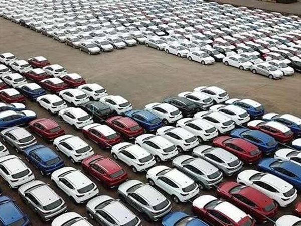 زيادة الإنتاج المحلي تهبط بأسعار السيارات.. وتراجع مليونى في بعض الموديلات