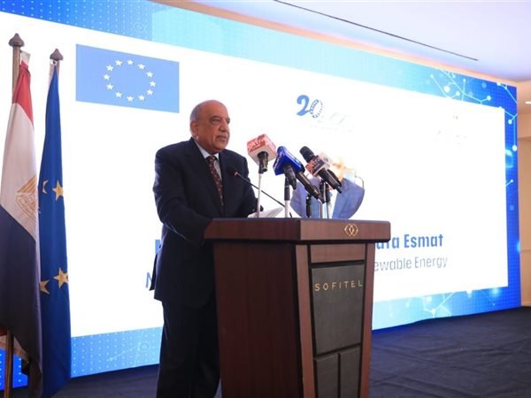 «عصمت»: شراكة مصر والاتحاد الأوروبي ركيزة لتعزيز الابتكار ودعم مشروعات الطاقة المتجددة