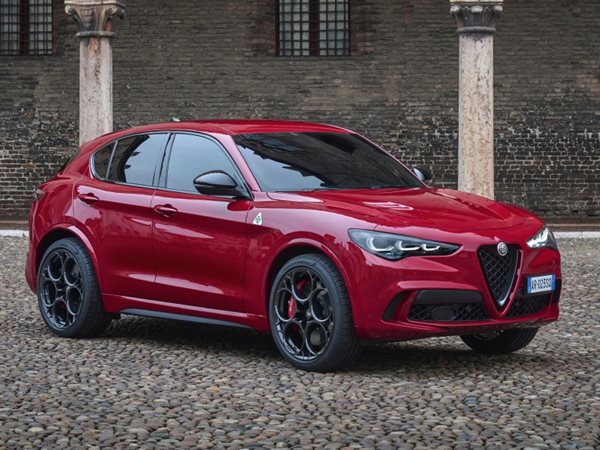 أبو غالي موتورز تطلق طرازات ألفا روميو جوليا 2026 في مصر