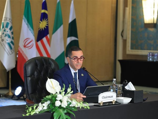 اعتماد «إعلان القاهرة للتجارة» وإطلاق منتدى أعمال مجموعة الثمان الإسلامية النامية