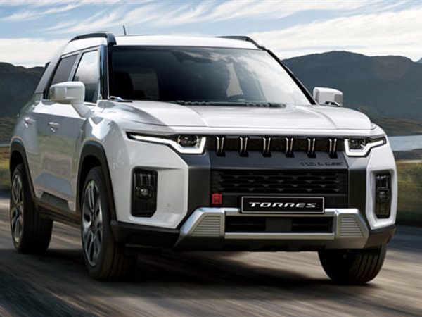 100 ألف جنيه تخفيض في أسعار سيارات كي جي توريس 2026