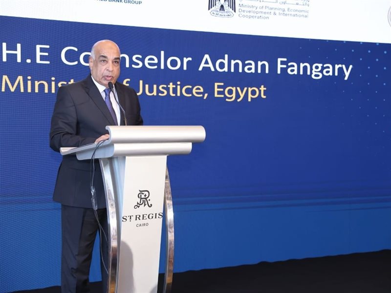  المستشار عدنان فنجرى