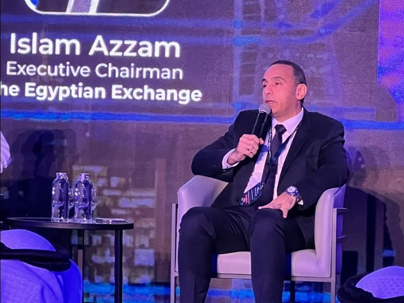 إسلام عزام ئيس البورصة