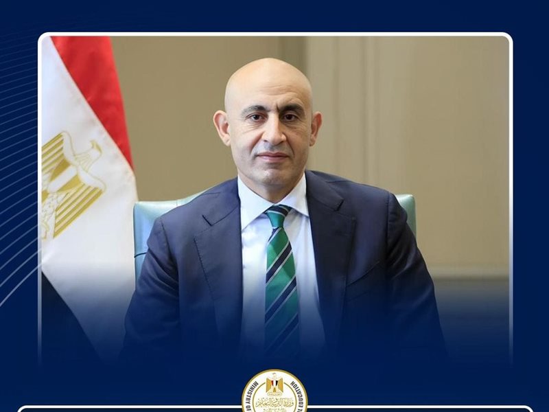 محمد عبد اللطيف وزير