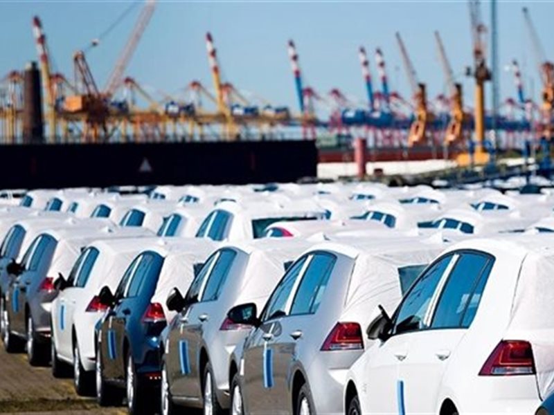استيراد السيارات