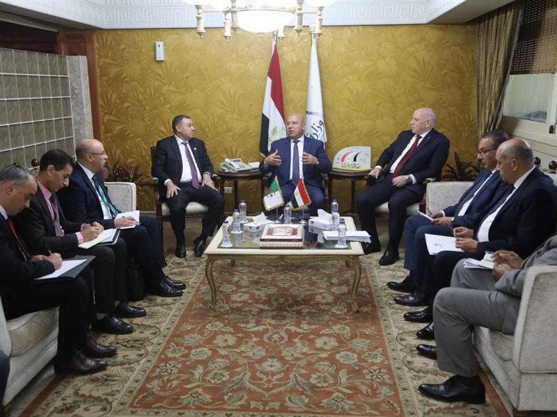 جانب من اللقاء 