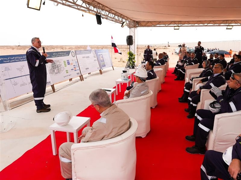 وزير البترول يشهد
