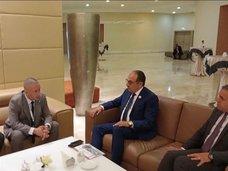 وزير قطاع الأعمال