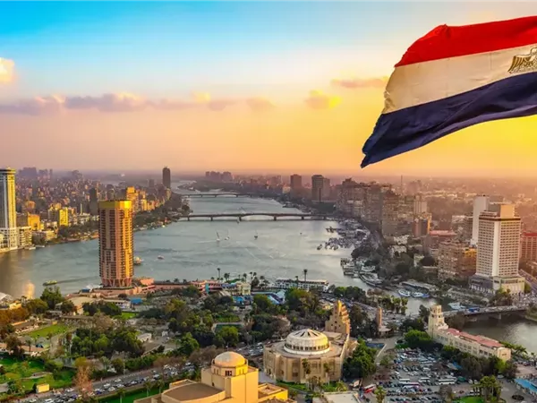 مصر تسجل أفضل تحسن لقطاعها الخاص غير النفطي منذ 5 سنوات