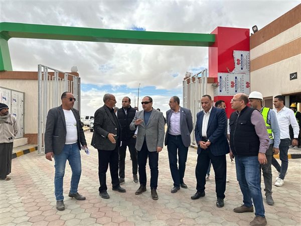 رئيس هيئة تنمية الصعيد يتابع ميدانيًا الموقف التنفيذي للمشروعات التنموية بمحافظة بني سويف