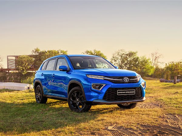 مواصفات وسعر سيارات تويوتا أوربان كروزر موديل 2026 