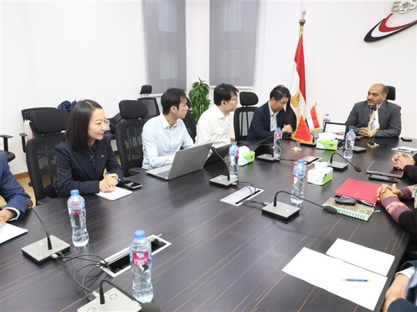 وكالة الفضاء المصرية تبحث تعزيز التعاون الفضائي مع معهد بكين للتكنولوجيا