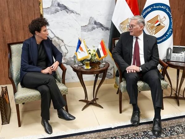 شركات قبرصية تعتزم الاستثمار بقطاع التعدين وتموين السفن في مصر