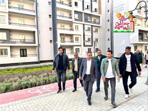 نائب رئيس هيئة المجتمعات العمرانية يتفقد مشروعات حدائق العاصمة ويتابع تقدم ١٧٤٤٨وحدة سكنية