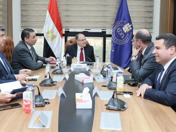 هيئة الدواء المصرية تبحث مع مستشفيات كليوباترا تطوير جودة الخدمات الطبية