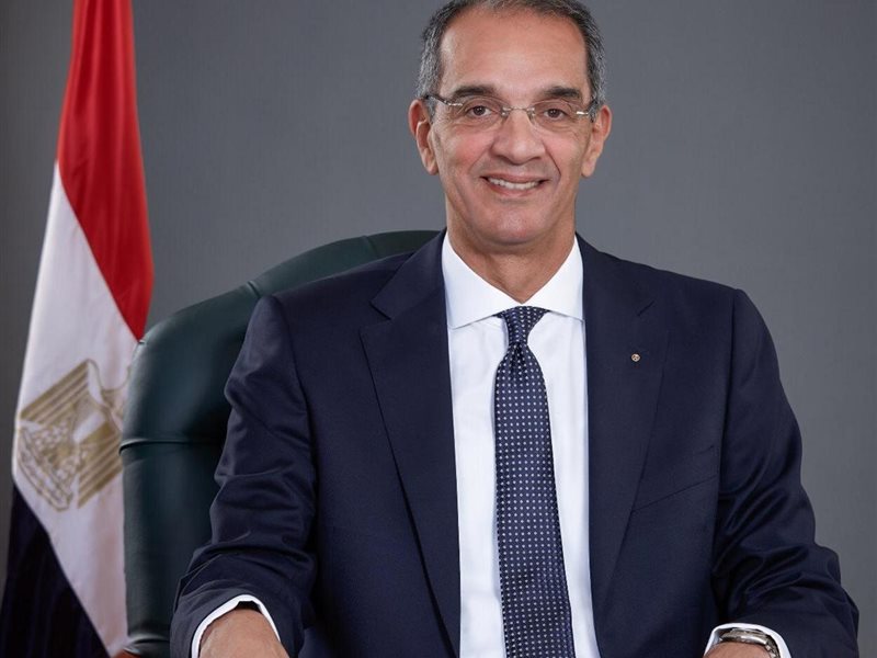 وزير الاتصالات