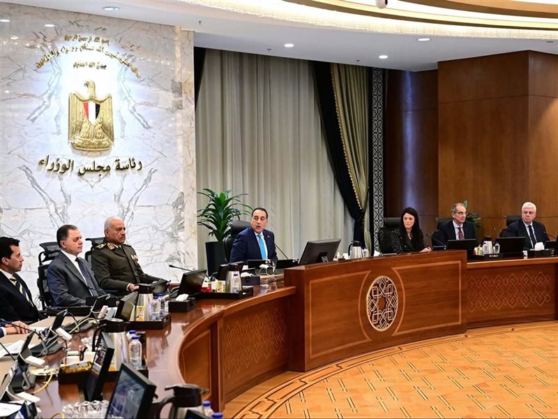  رئيس مجلس الوزراء