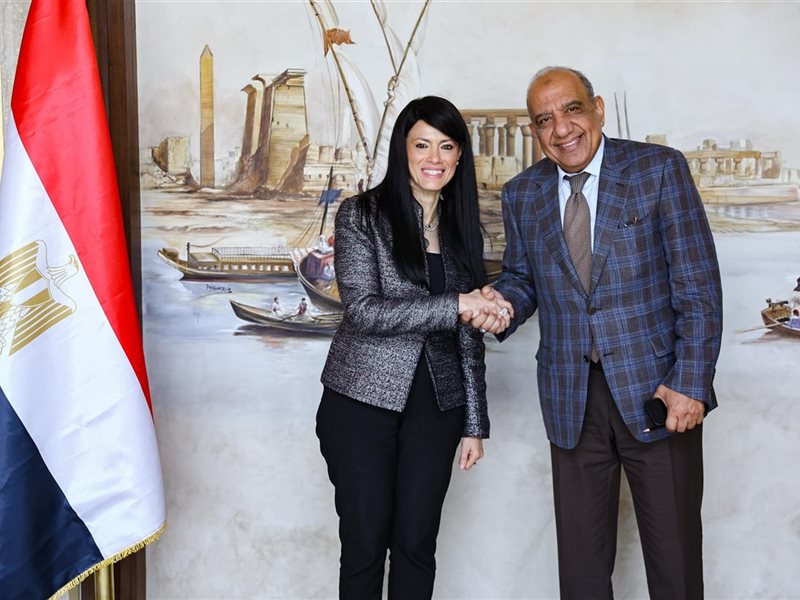 رانيا المشاط وعصمت