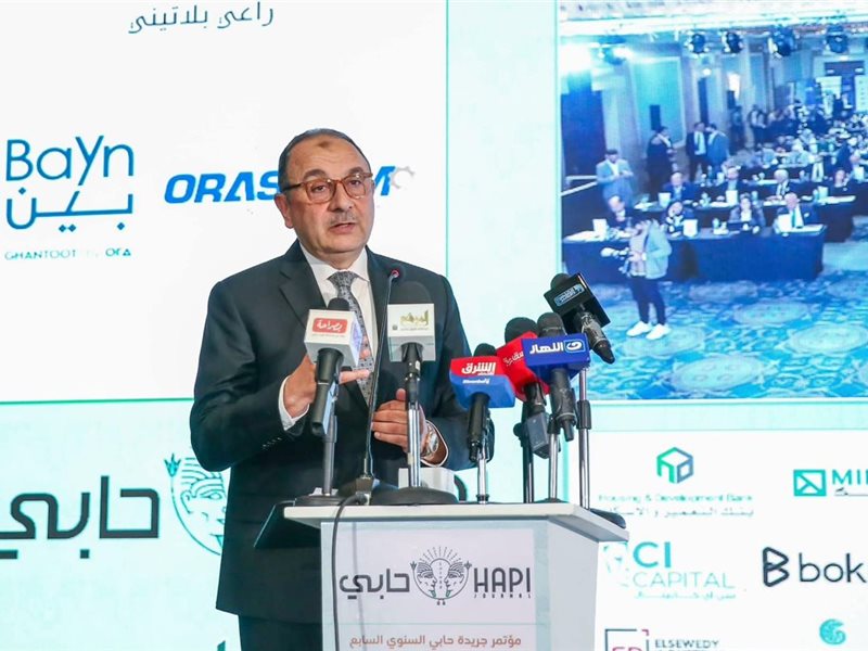 محمد شيمي وزير قطاع