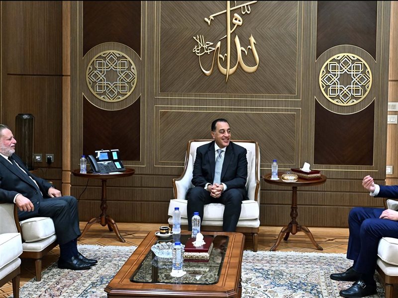 الحكومة والبنك المركزي