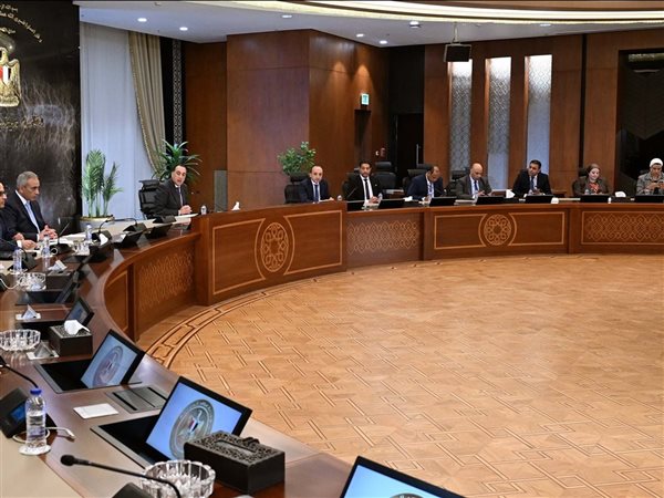 مجلس الوزراء يستعرض الاجتماع الأسبوعي ويناقش إنجازات الصناعة والصحة وحياة كريمة