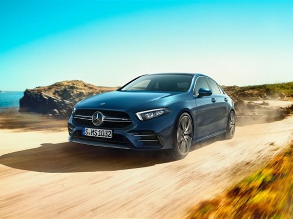 مرسيدس تتصدر قائمة العلامات التجارية الأكثر ترخيصًا للسيارات الأوروبية في مصر