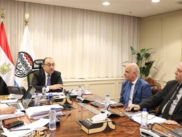 «مصر للسياحة» على طاولة التطوير الشامل.. وزير قطاع الأعمال يطلق خطة استعادة الريادة والتنافس عالميًا