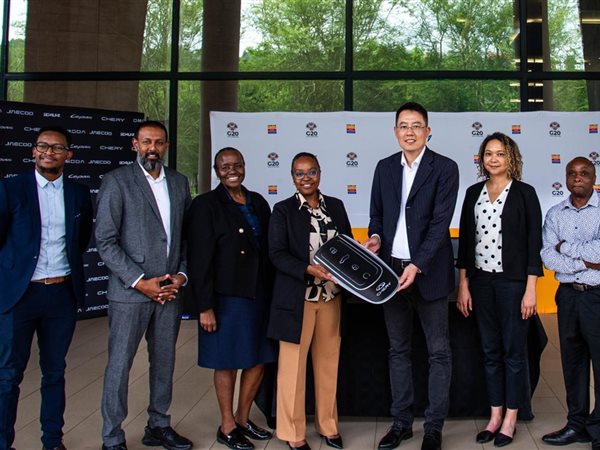 شيري تحقق مبيعات قدرها 2.56 مليون سيارة خلال أول 11 شهر من 2025