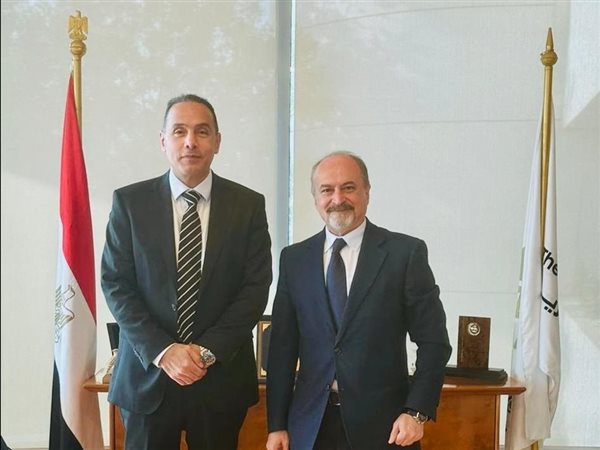 رئيس البورصة المصرية يبحث مع رئيس بورصة عمان تعزيز التعاون بين البورصتين